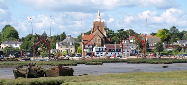 Maldon, Ruths Coastal walk around the UK