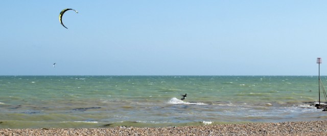 Kite Surfing - Worthing - Ruth's coastal walk