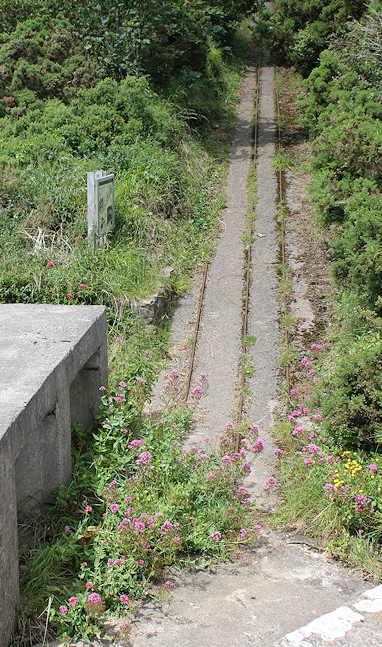 Brownstone Battery, Ruth walking the coast, Devon