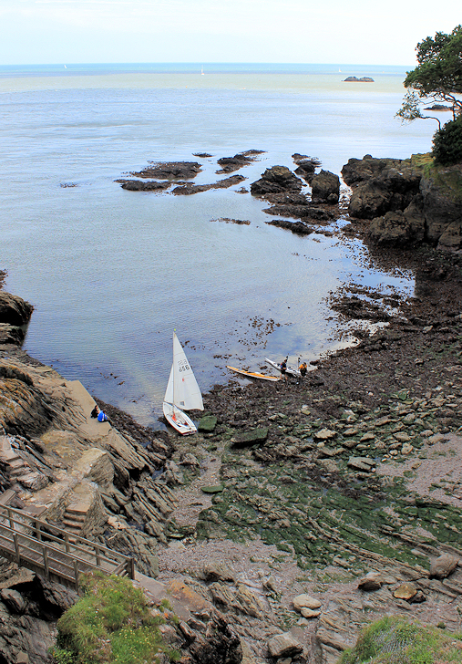 Sugary Cove, Ruth walking round the coast. Dartmouth.