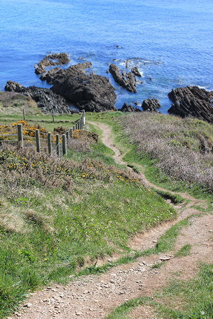 Ruth in Cornwall on the path to Gorran Haven
