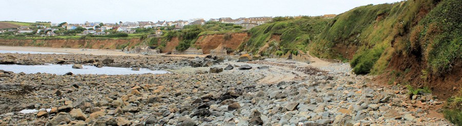 rocky beach and crumbling cliffs, Ruth coastal walking, Marazion