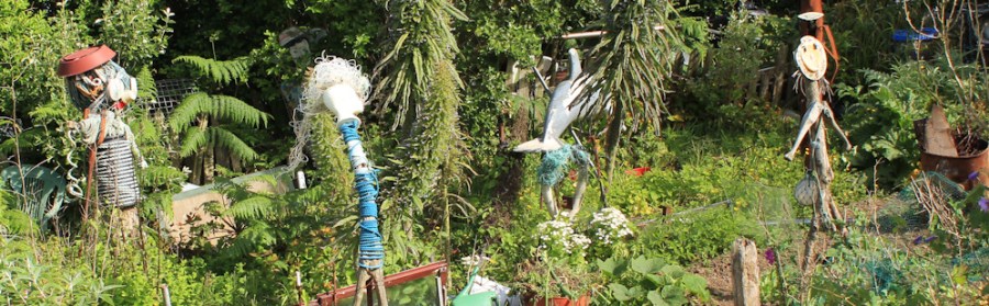 Scarecrows, Ruth walking towards Mousehole