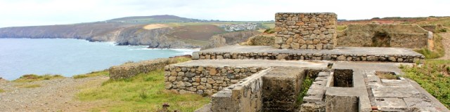 ruins on way to Porthtowan, Ruth walking the coast, SWCP, Cornwall