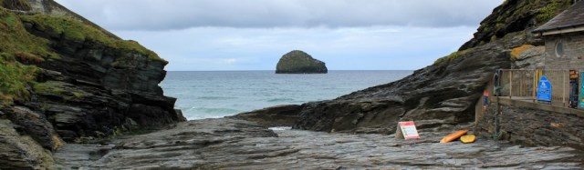 01 Trebarwith Strand, Ruth's coast walk