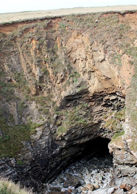 Round Hole, Trevone, Ruth's coast walk