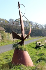 strange sculpture, Instow, Ruth's coastal walk, North Devon SWCP