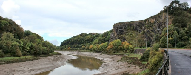 walking up the A4, Ruth on The Severn Way, Bristol