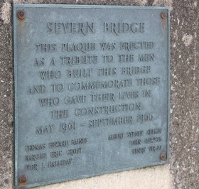  Severn Bridge builders' memorial, Ruth Livingstone