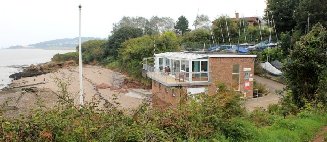 21 past the yacht club, Ruth walking the coast, Portishead
