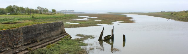01 Llanelli Seaside, Ruth walking the Welsh coast
