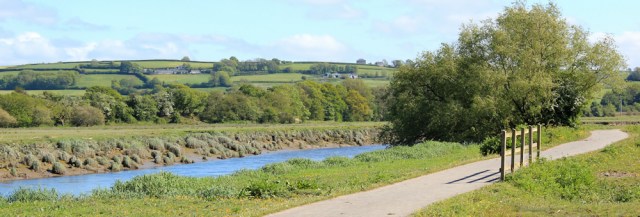 a06 path through parkland, Ruth leaving Carmarthen