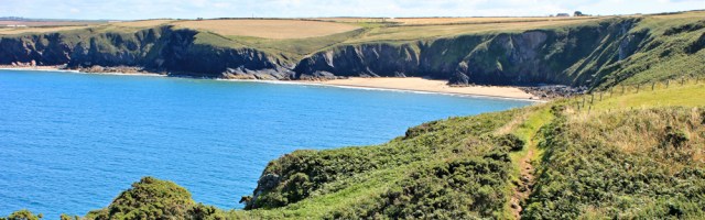 08 Musselwick Sands, Ruth hiking in Wales