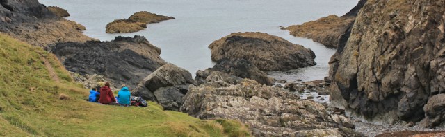 14 picknickers, Llandruidion, Ruth in Pembrokeshire, Coast