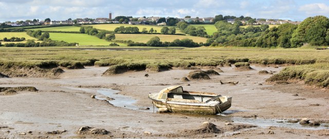 Quoits Weir Pill, Ruth walking to Pembroke