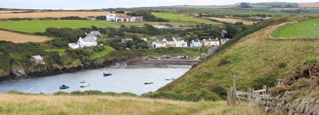 13 Abercastle, Ruth walking the Pembrokeshire Coast Path