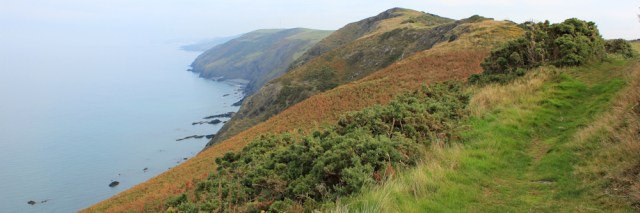05 ridge keeps rising, Ruth walking to Aberystwith