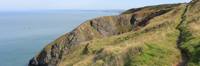 08 Ruth approaching New Quay Head, Wales