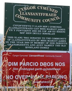 13 donated land, Llansantffraed