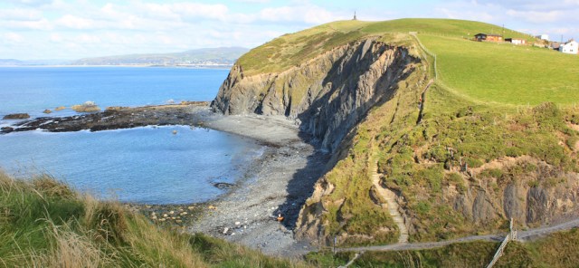 16 war memorial, Borth, Ruth's coast walk in Wales