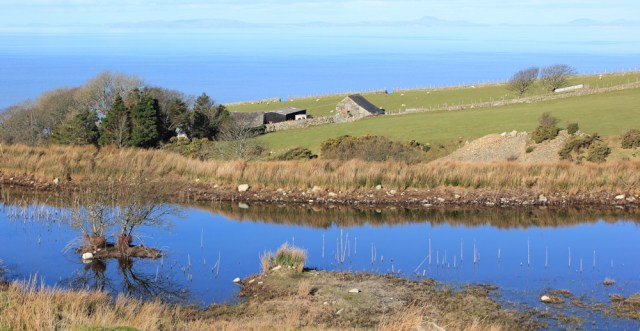 07 view over Barmouth Bay, Ruth on the WCP