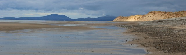 walking up the beach, Ruth Livingstone on the Morfa Dyffryn beach