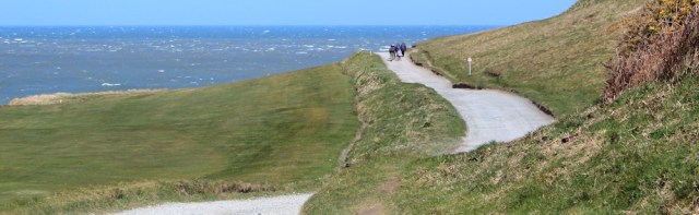 03 private road to Trwyn Porth Dinllaen, Ruths coastal walk