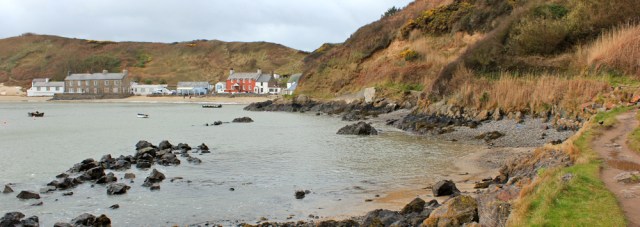 08 Porth Dinllaen, Ruth walking the coast, Morfa Nefyn, Wales