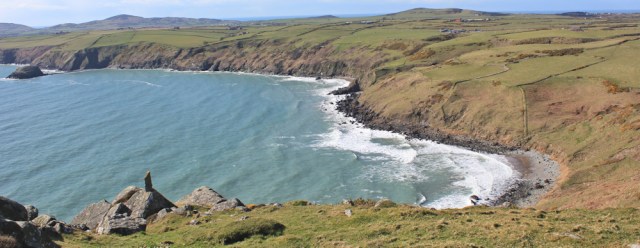 18 looking towards Aberdaron, Ruth on Penarfynydd