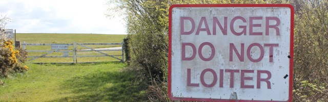 danger do not loiter, Valley Airfield, Ruth Livingstone