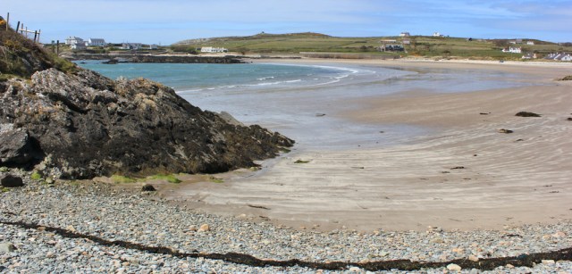a13 Ruth hiking in Anglesey
