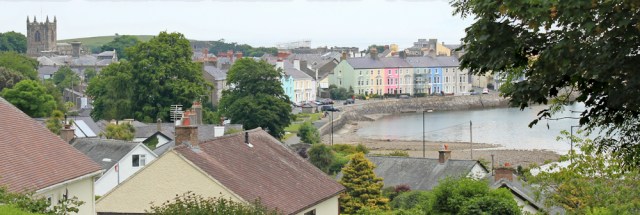 20 leaving Beaumaris, Ruth's coastal trek, Anglesey