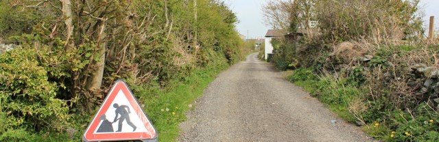 a22 men working, Llanfachraeth, Ruth's coastal walk