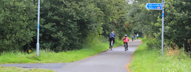 04 cycle-walkway to Chester, Ruth's coatal walk
