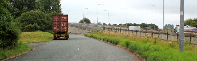10 Tenth Avenue, Dee industry, Ruth hiking The Wirral
