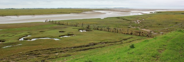 05-cockerham-sands-ruth-hiking-around-the-marsh-lancashire-coastal-way