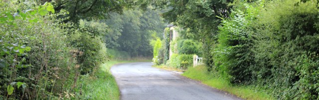 05-road-walking-ruth-hiking-the-lancashire-coastal-way
