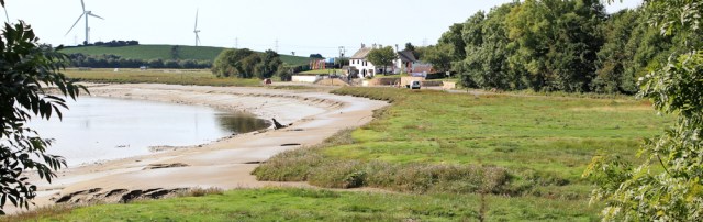 12-ruth-livingstone-oxcliffe-coastal-walk