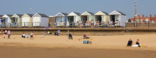 21-beach-huts-ruth-walking-through-lytham-st-annes