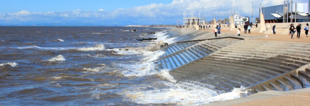 32-no-beach-at-cleveleys-ruth-walking-the-english-coast