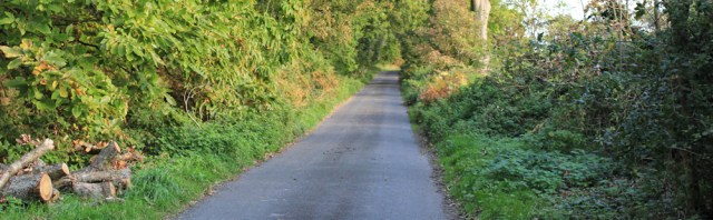 04-country-lane-from-cark-ruth-walking-the-english-coast