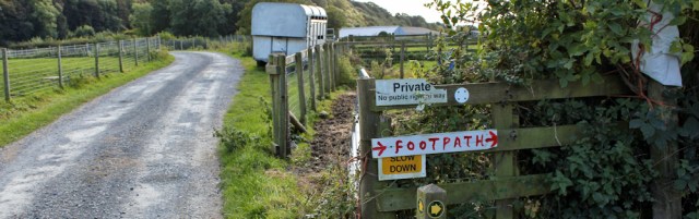 10-private-signs-ruths-coastal-walk-towards-humphrey-head