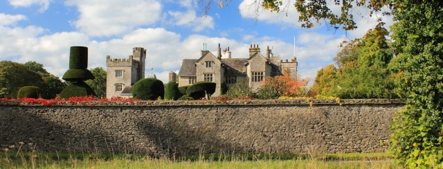 15-leven-hall-ruth-livingstone-hiking-in-cumbria