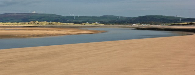 19-north-end-haws-north-walney-ruth-hiking-around-the-coast