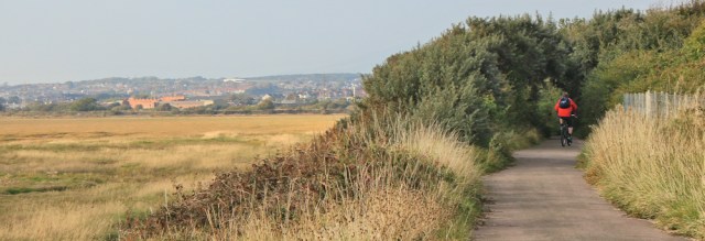 30-barrow-cycleway-ruth-walking-the-english-coast