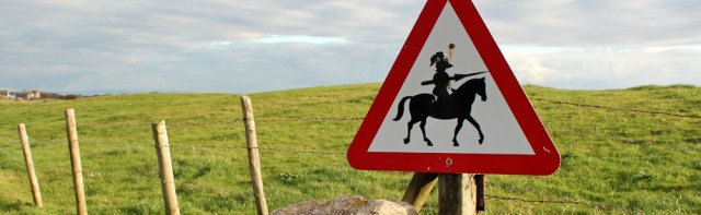 31-knight-and-rider-sign-walney-island-ruth-hiking-thorney-nook-lane