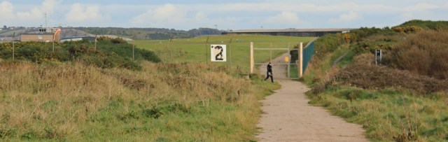 32-path-around-walney-island-airport