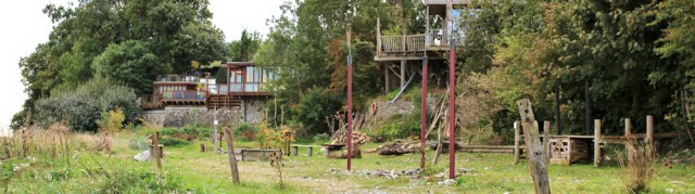 48-bean-well-scar-ruth-walking-the-coast-near-baycliff-cumbria