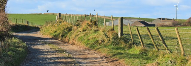 20-lunch-time-bank-ruth-walking-the-english-coast-cumbria