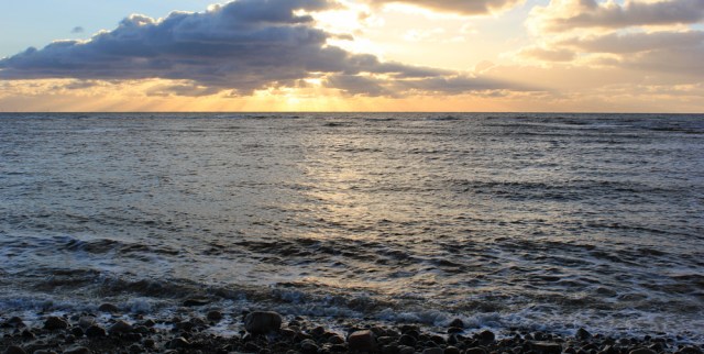 41-sinking-sun-ruth-livingstone-hiking-the-coast-lake-district